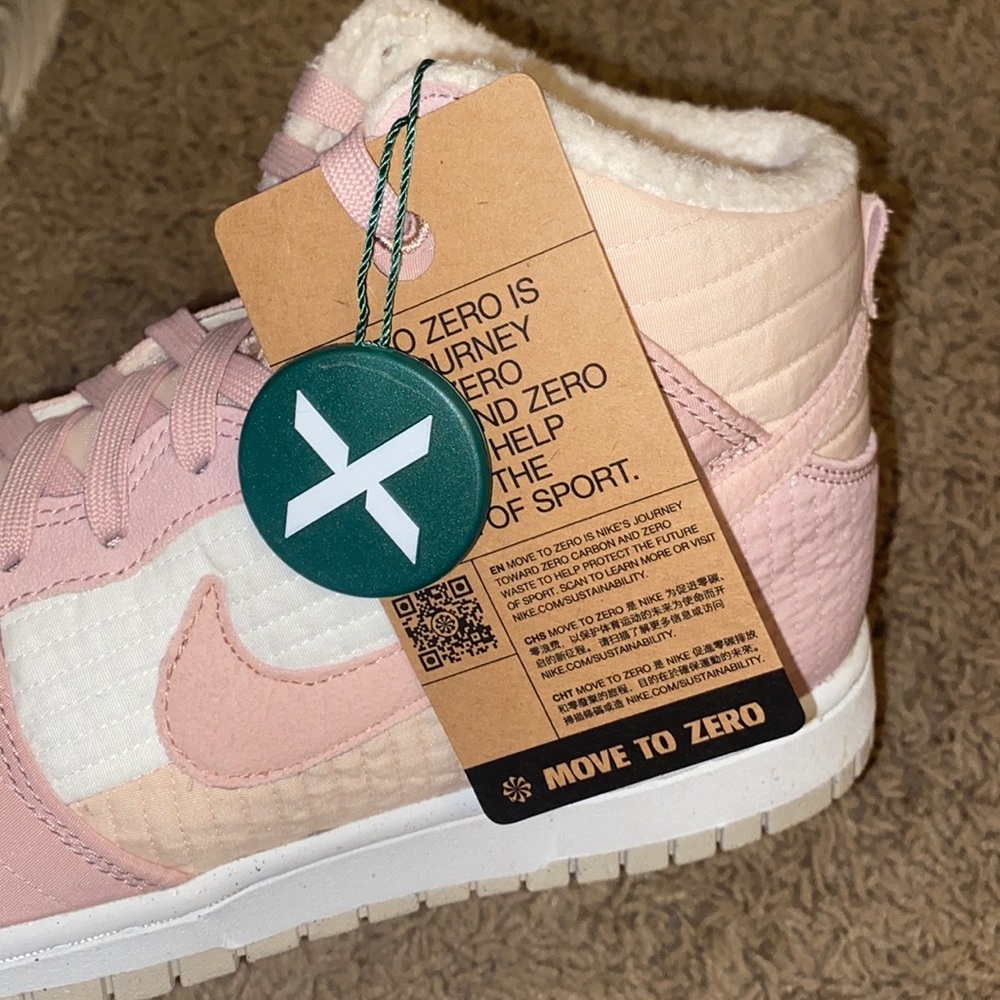 Nike Dunk High Pink